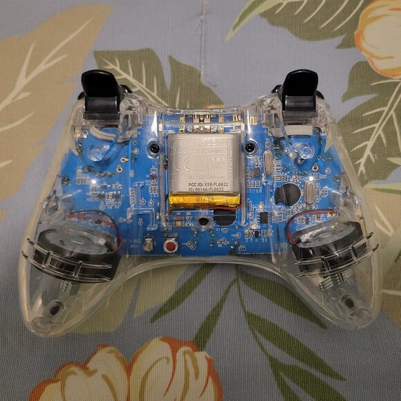 Nintendo Wii U AfterGlow PDP Pro Controller Clear Wireless- Rechargable - Picture 3 of 8